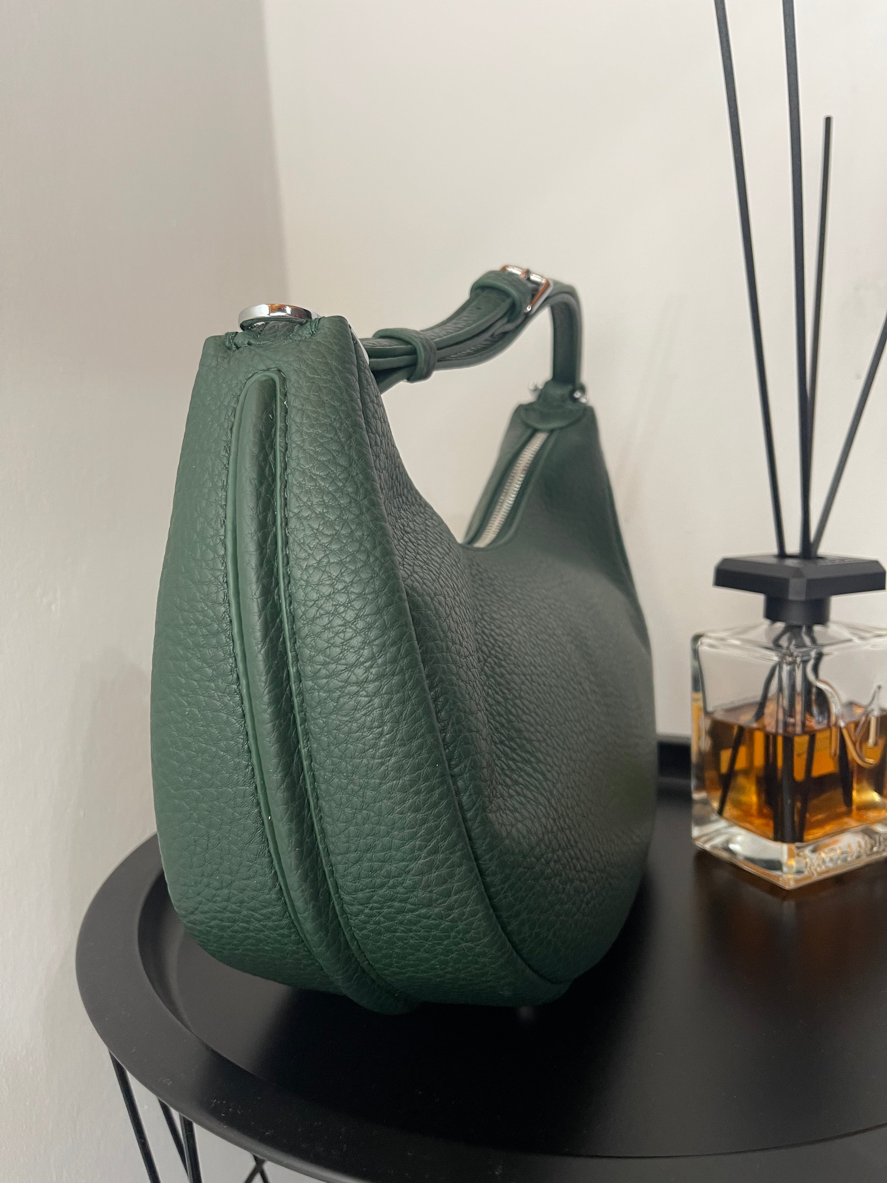 Pochette mezza luna