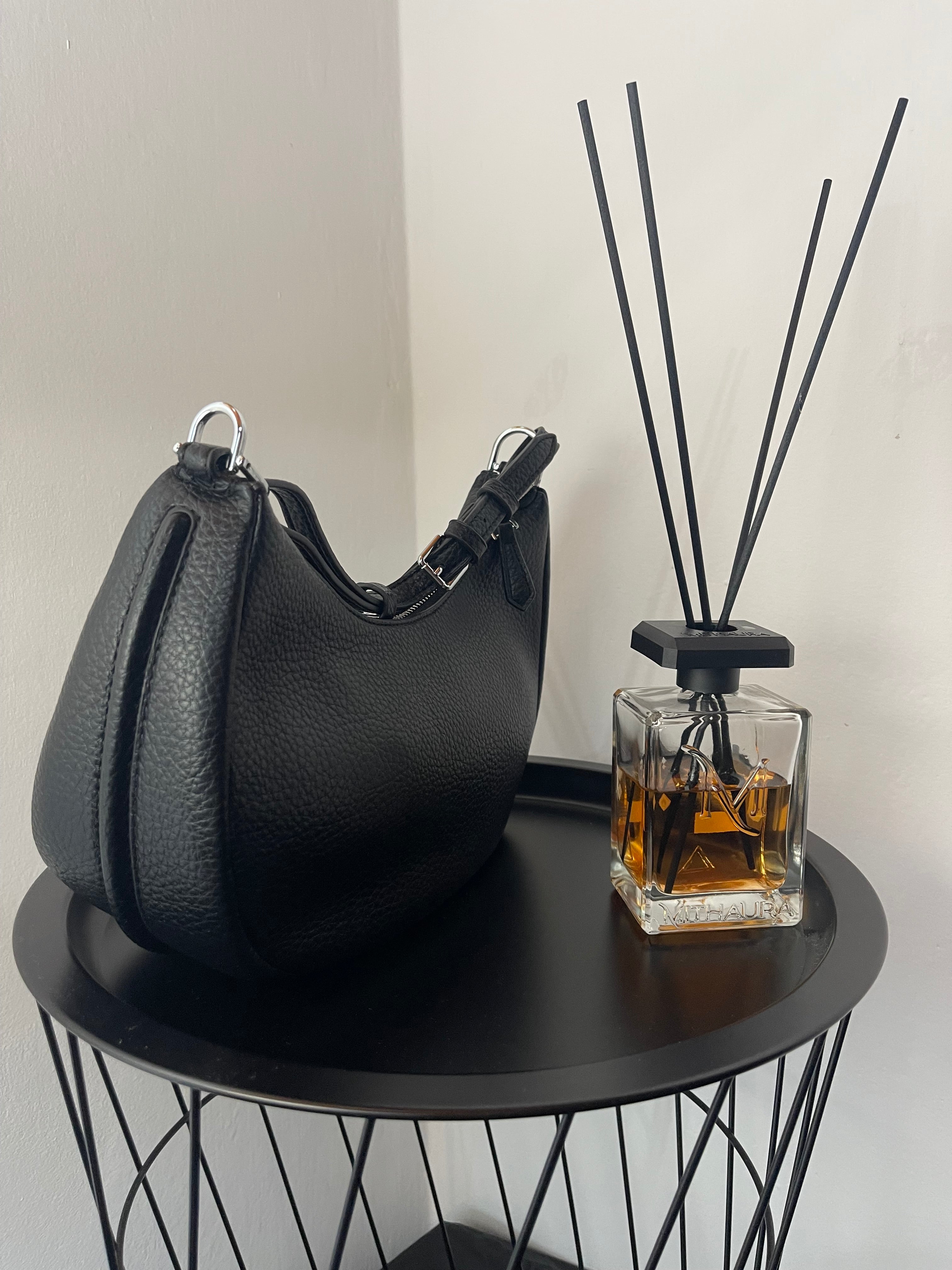Pochette mezza luna