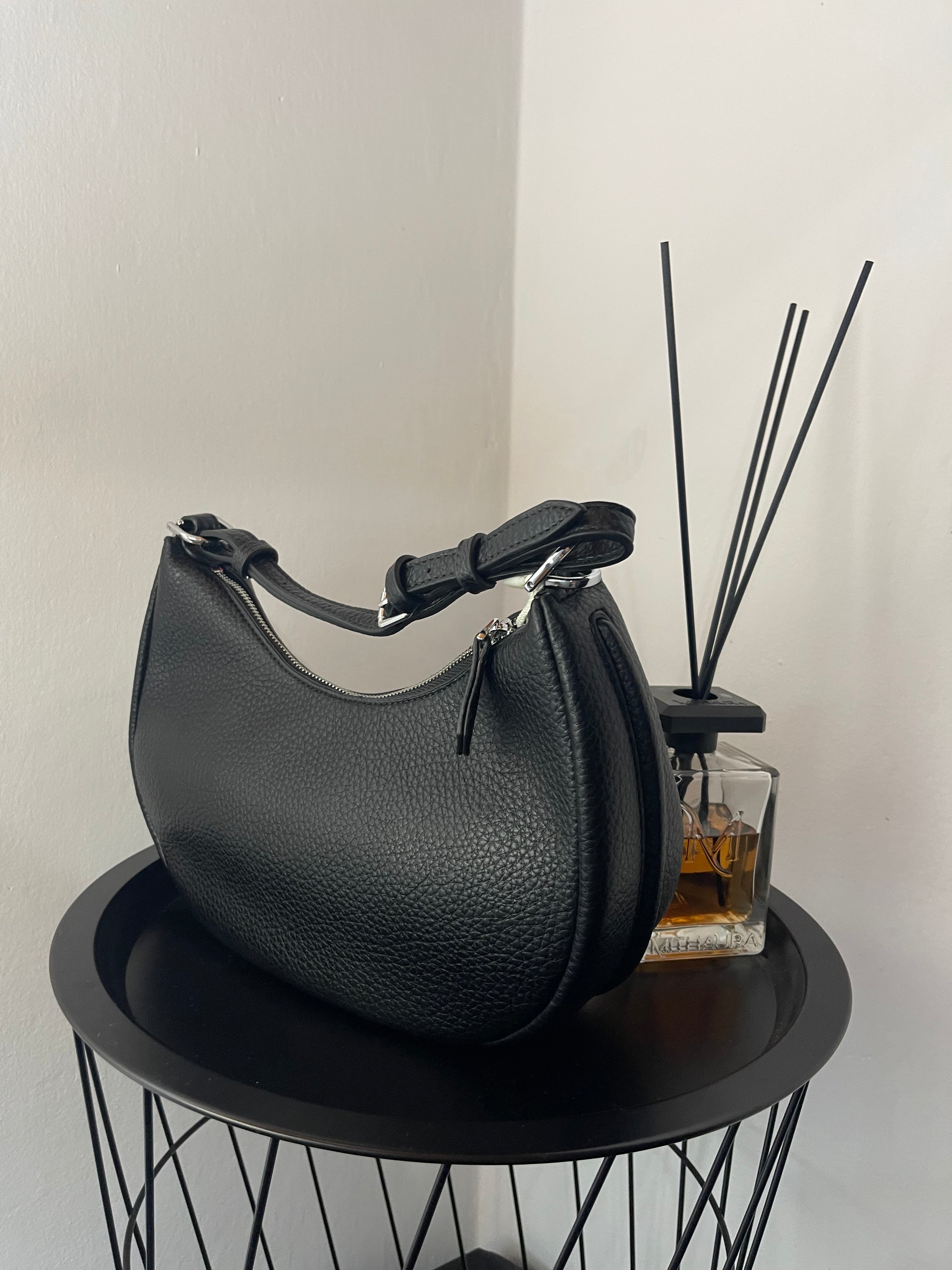 Pochette mezza luna